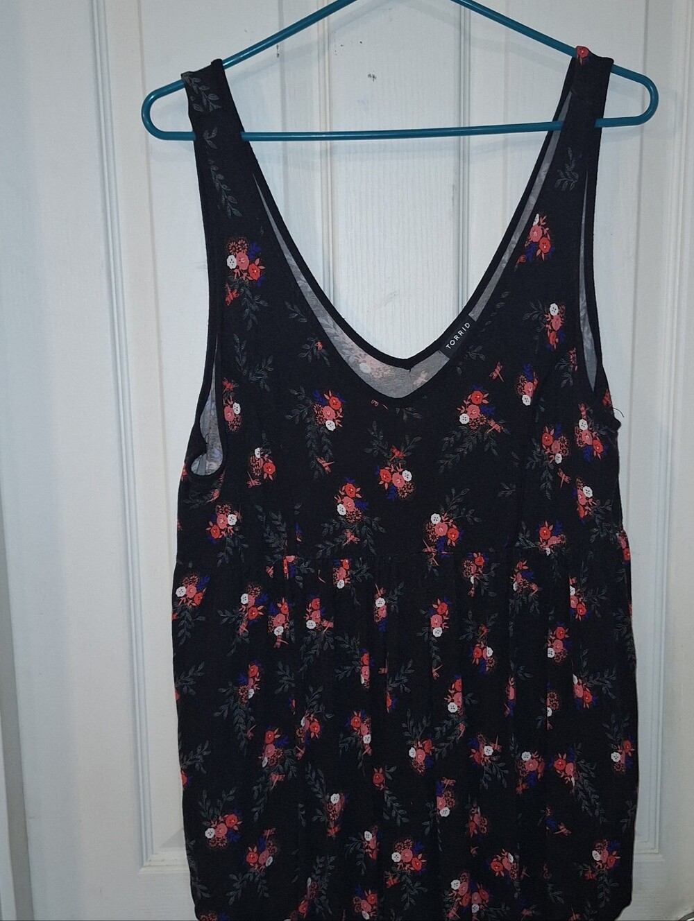 torrid Black Floral V-Neck Tank Top Size 1 - Picture 6 of 8
